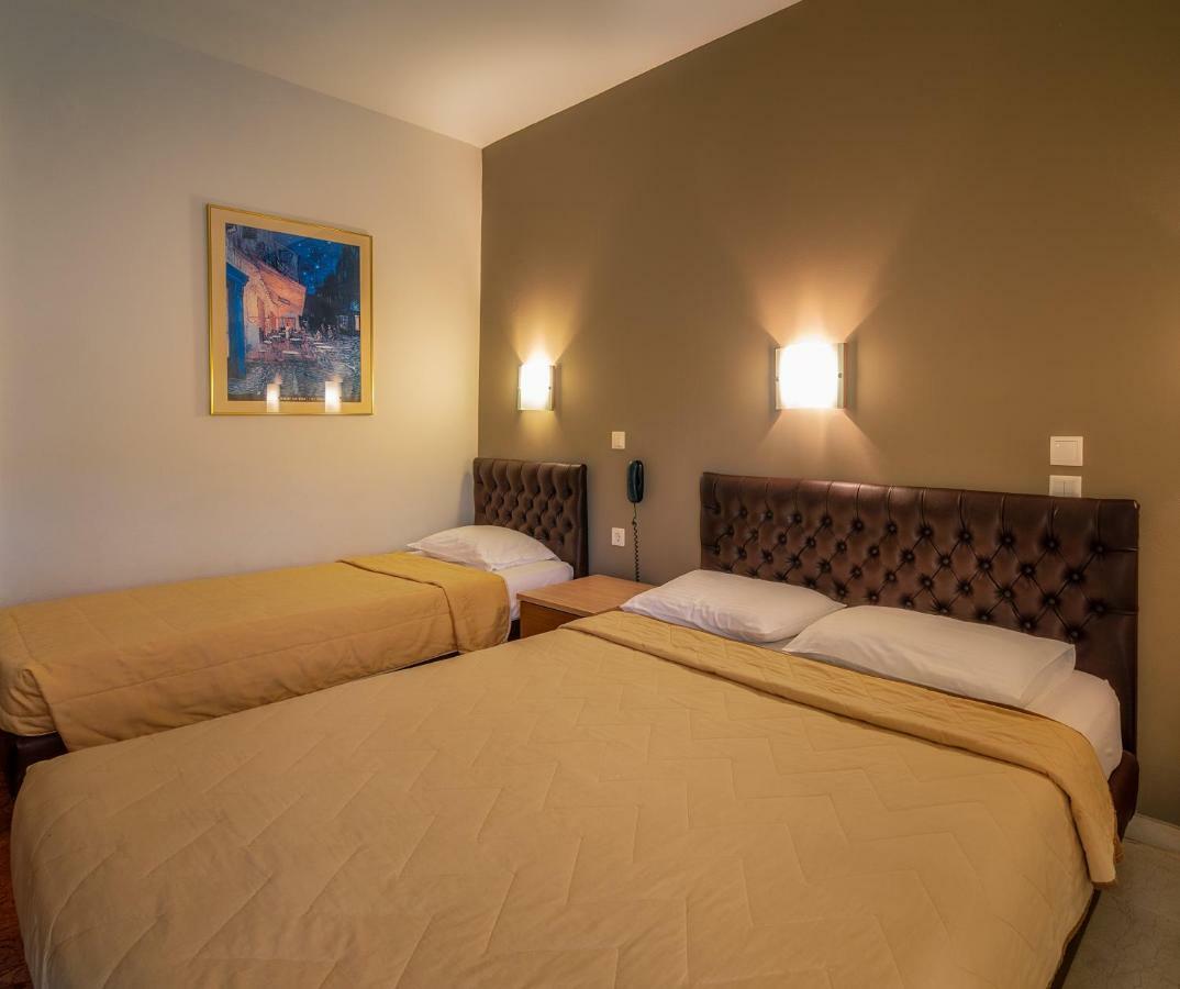 River Side Rooms Elassona Ngoại thất bức ảnh